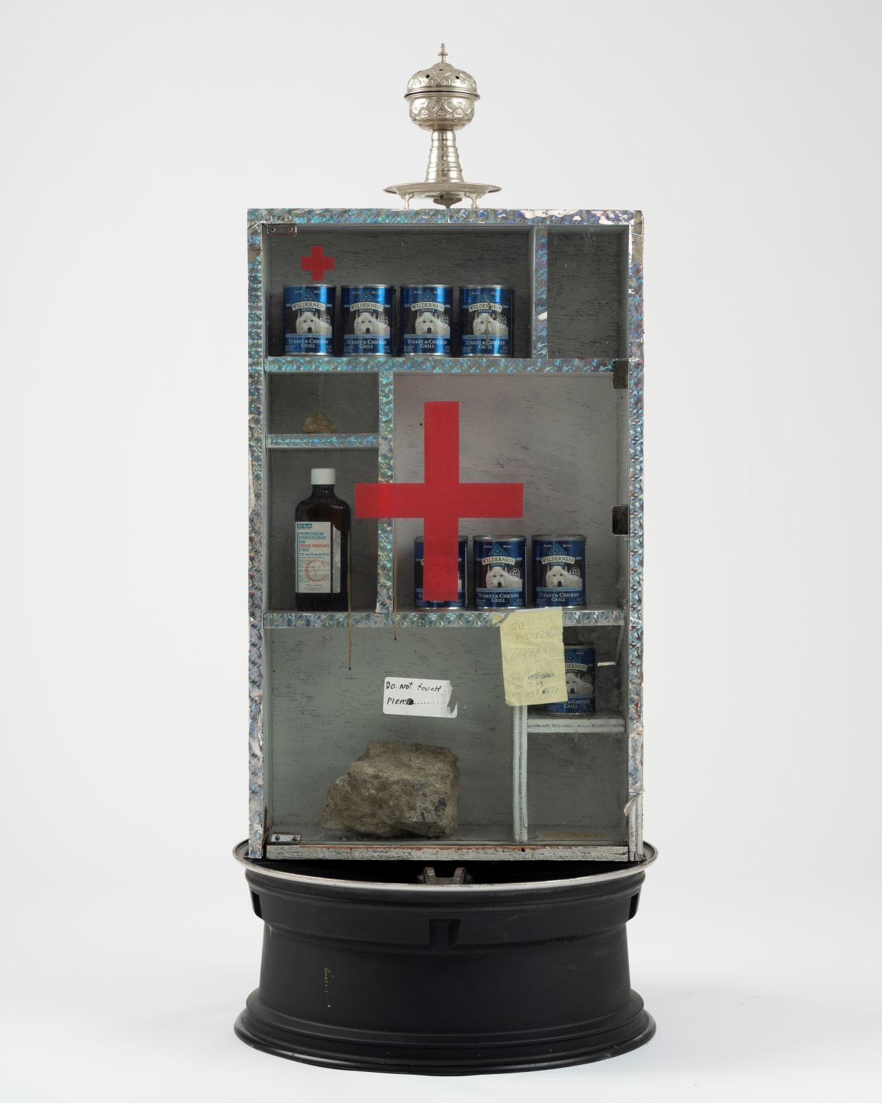 Awol Erizku, Castles from Mud (Dog Food For Da Low.), 2019