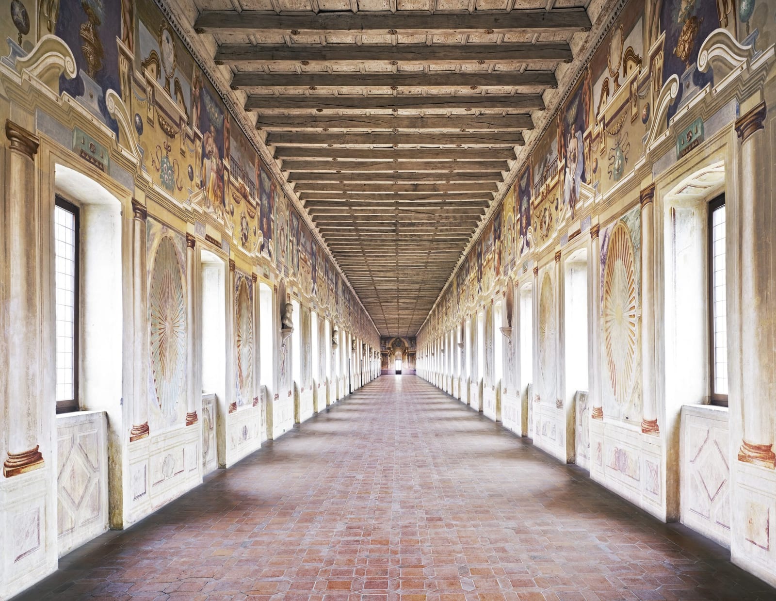 Candida Höfer, Galleria degli Antichi Sabbioneta I 2010
