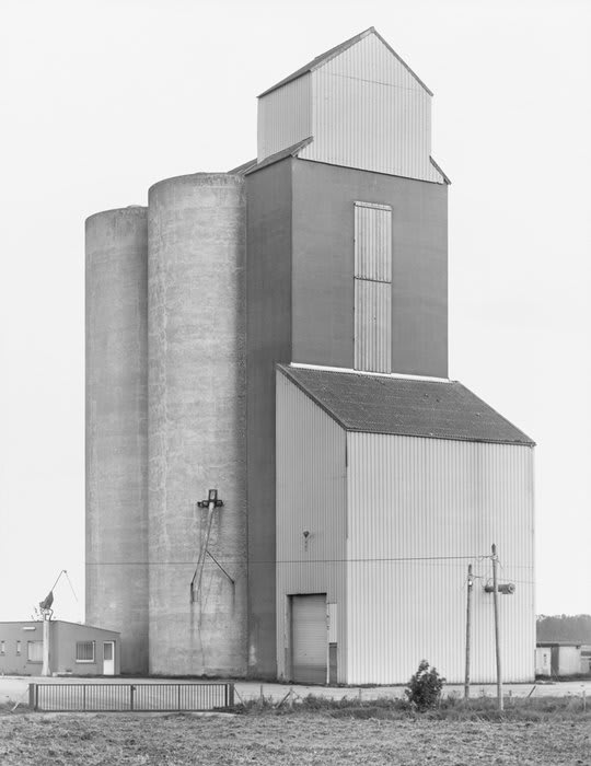 Bernd & Hilla Becher, Berneval-le-Grand/Dieppe F, 2005