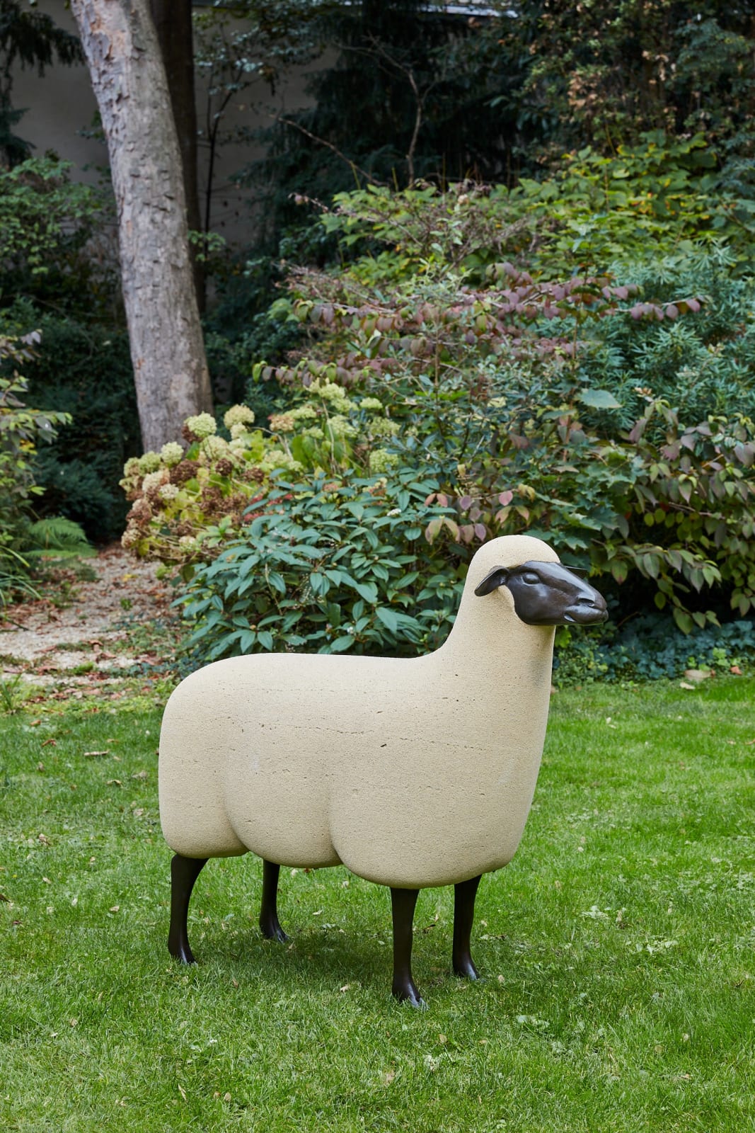 François-Xavier Lalanne, Mouton de Pierre Classique, 1977/1990
