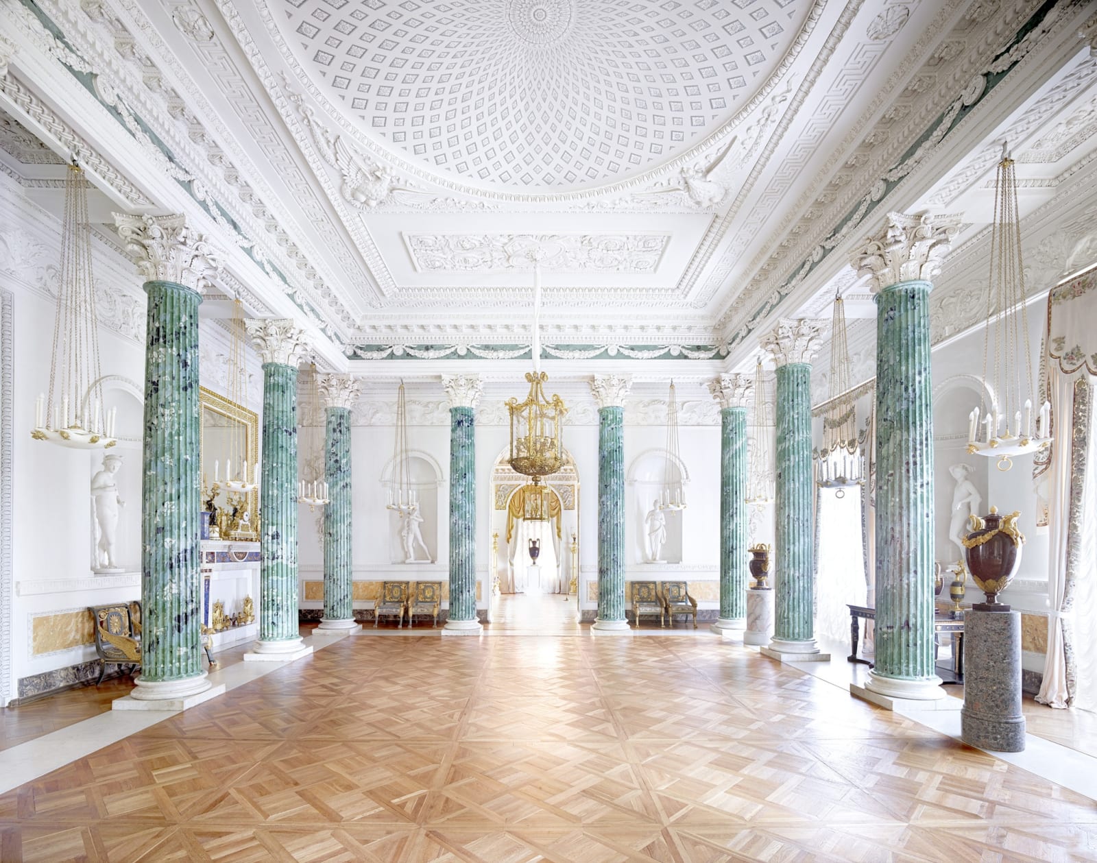 Candida Höfer, Pavlovsk Palace Pavlovsk III 2014