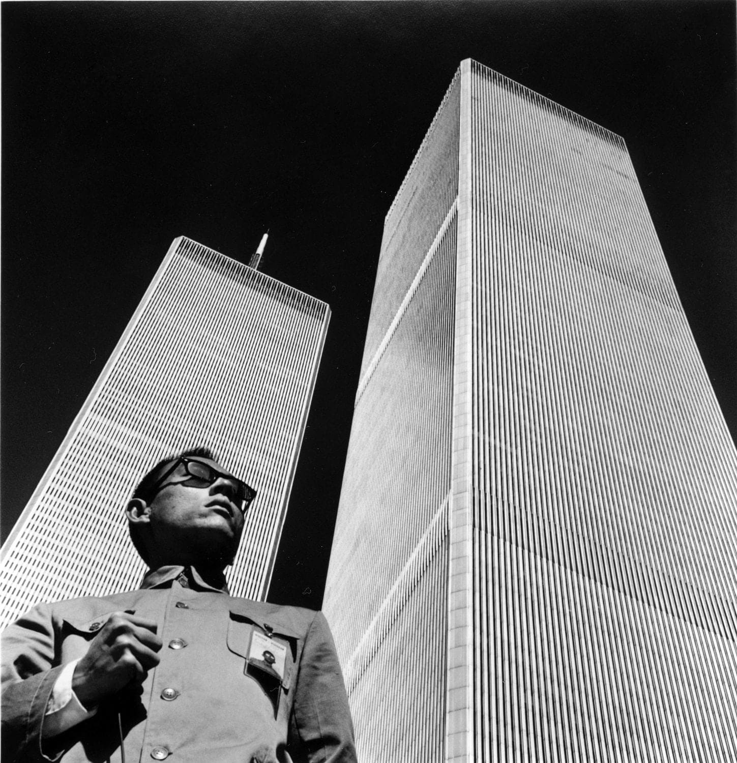 Tseng Kwong Chi, New York, New York (WTC), 1979