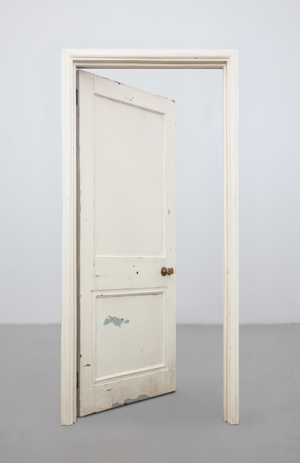 Gavin Turk, Ajar (Cream and Grey), 2024