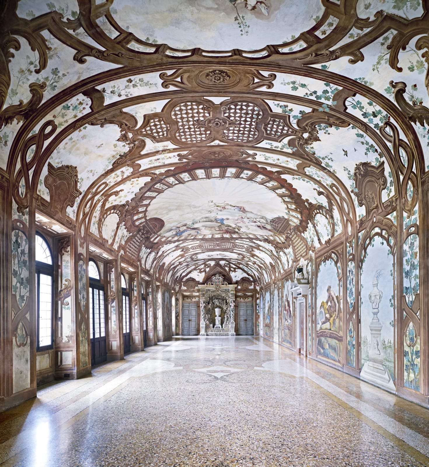 Candida Höfer, Palazzo Ducale Mantova III 2011