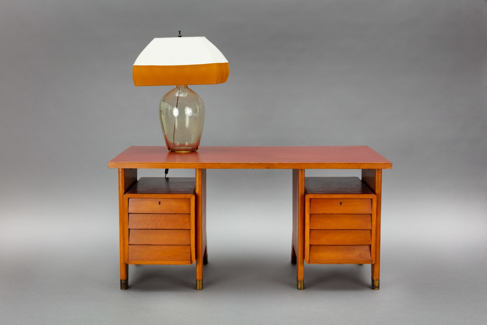 Yali Glass, Monastiri Lamp