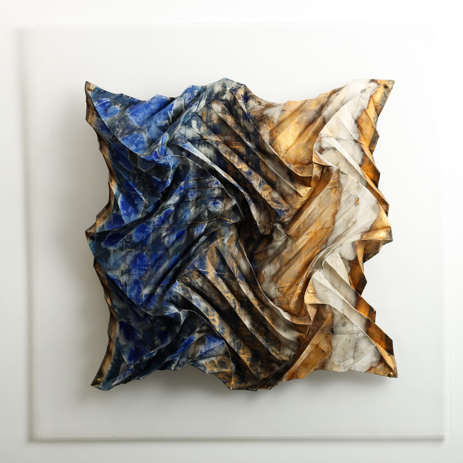Jin-Sook So, Untitled Steel Mesh (Blue, Gold & White) II, 2021
