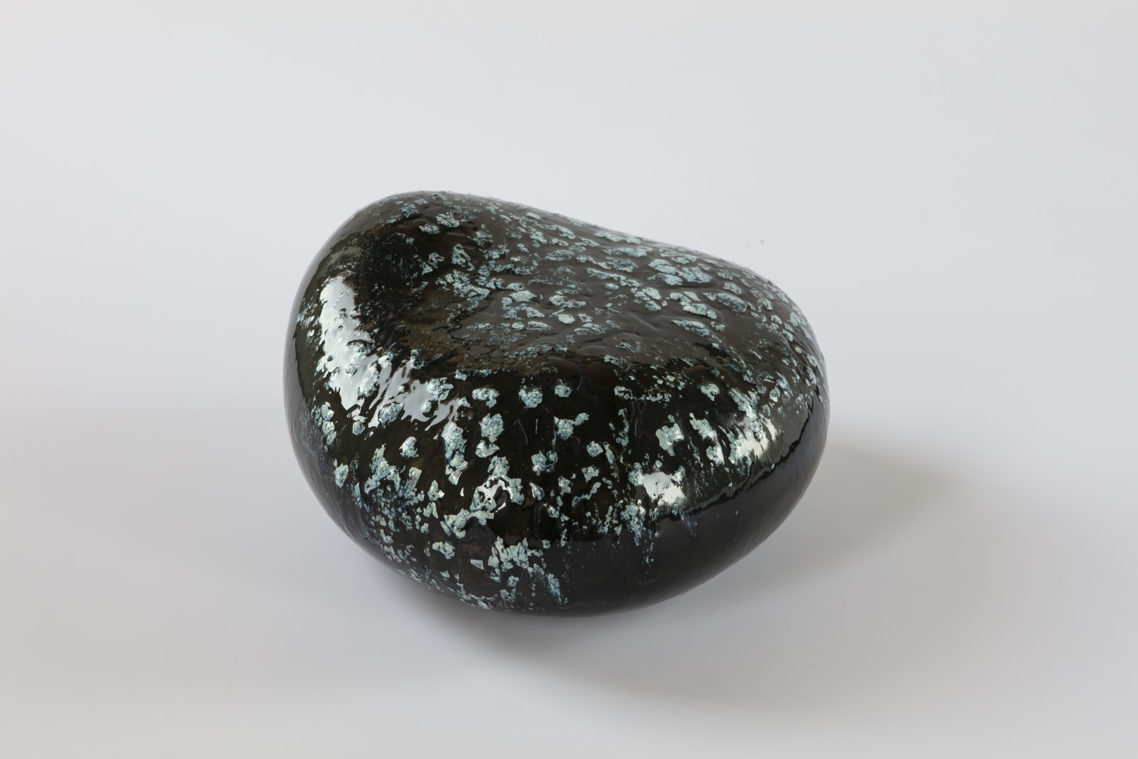 Ellen Ehk, Riverstone (Blue), 2020