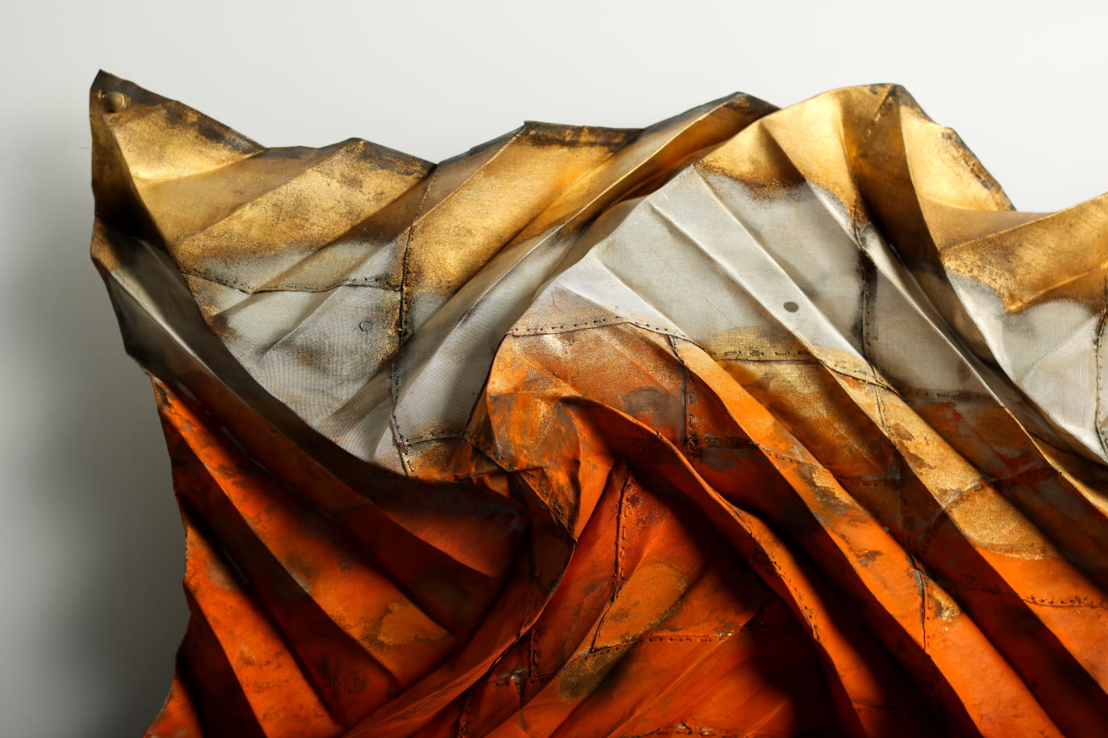 Jin-Sook So, Untitled Steel Mesh (Orange and Gold), 2021