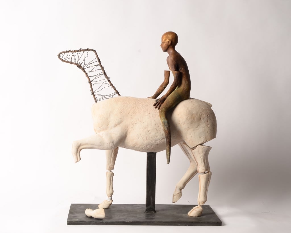Jesus Curiá, HORSE I