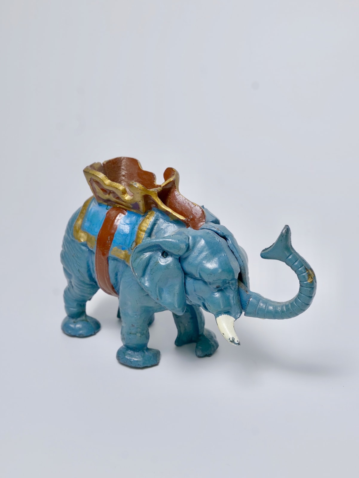 BANKS, Elephant Mechanical Bank