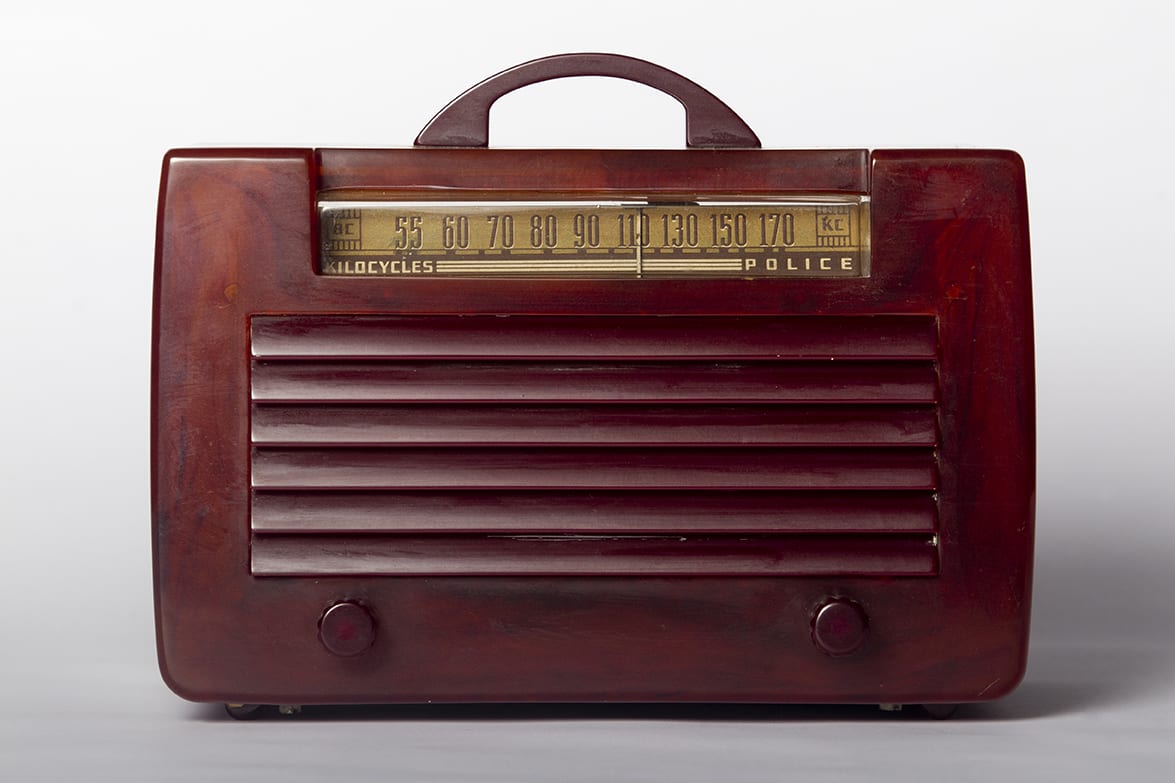 Catalin Radio, Sonora KM Coronet, 1941