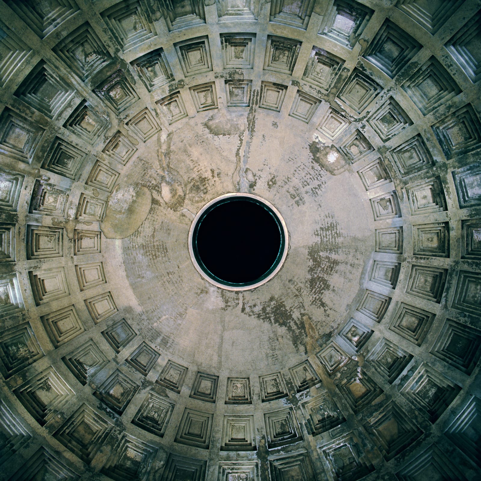 David Stephenson, 21004 Pantheon (night), Rome, Italy, c117-138