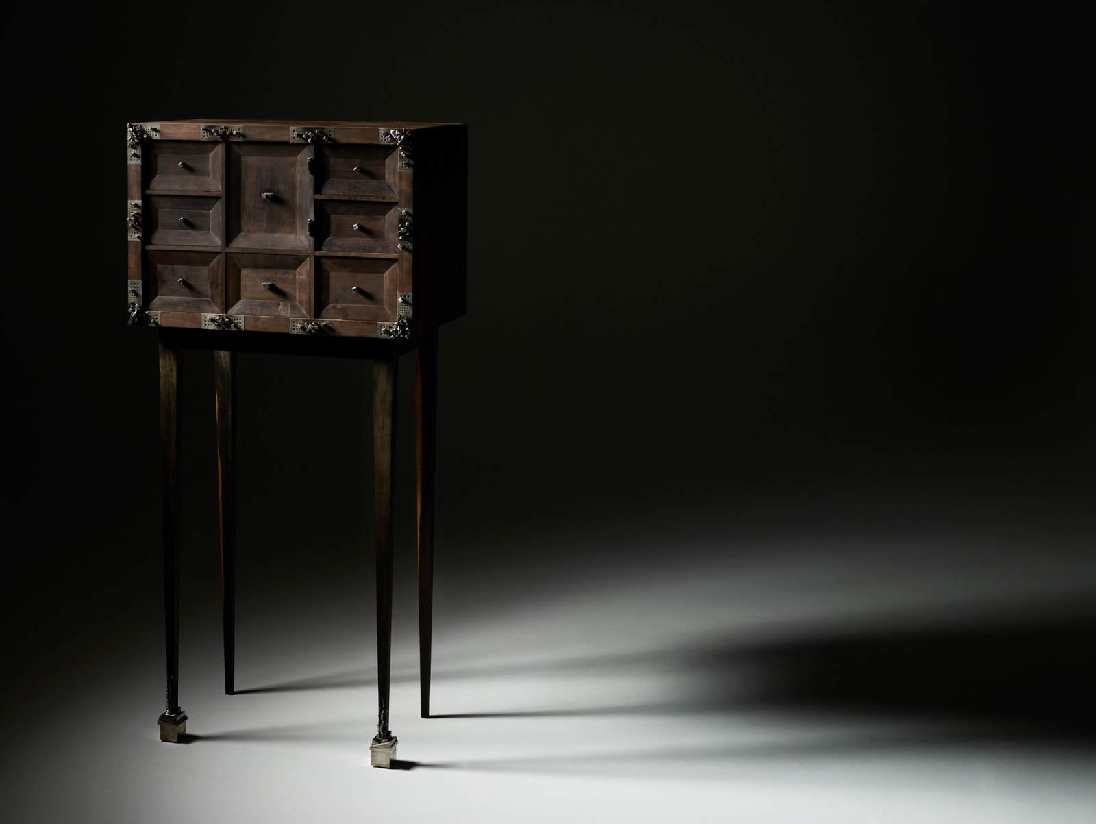 Ingo Kleinert, The Anthropocene Cabinet , Made in collaboration with Robin Blau, 2020