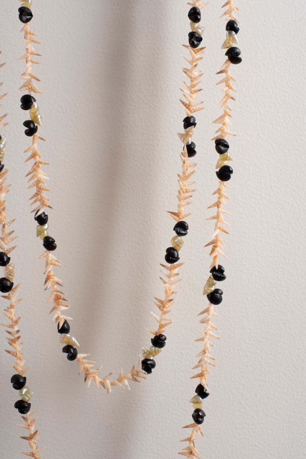 Aunty Lola Greeno, pakana necklace - paliti (good spirit), 2024
