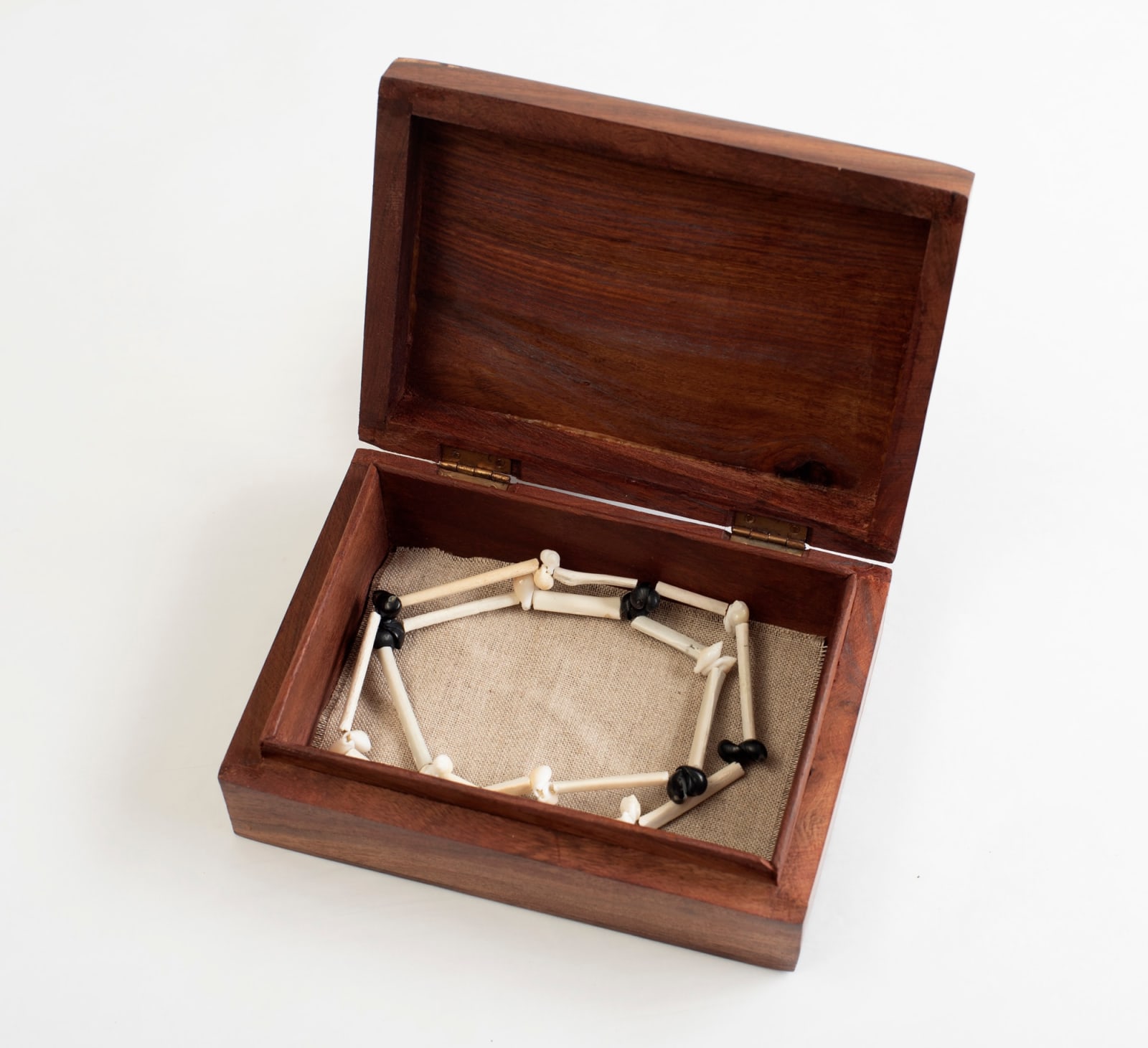 Julie Gough, palawa necklace, 2022