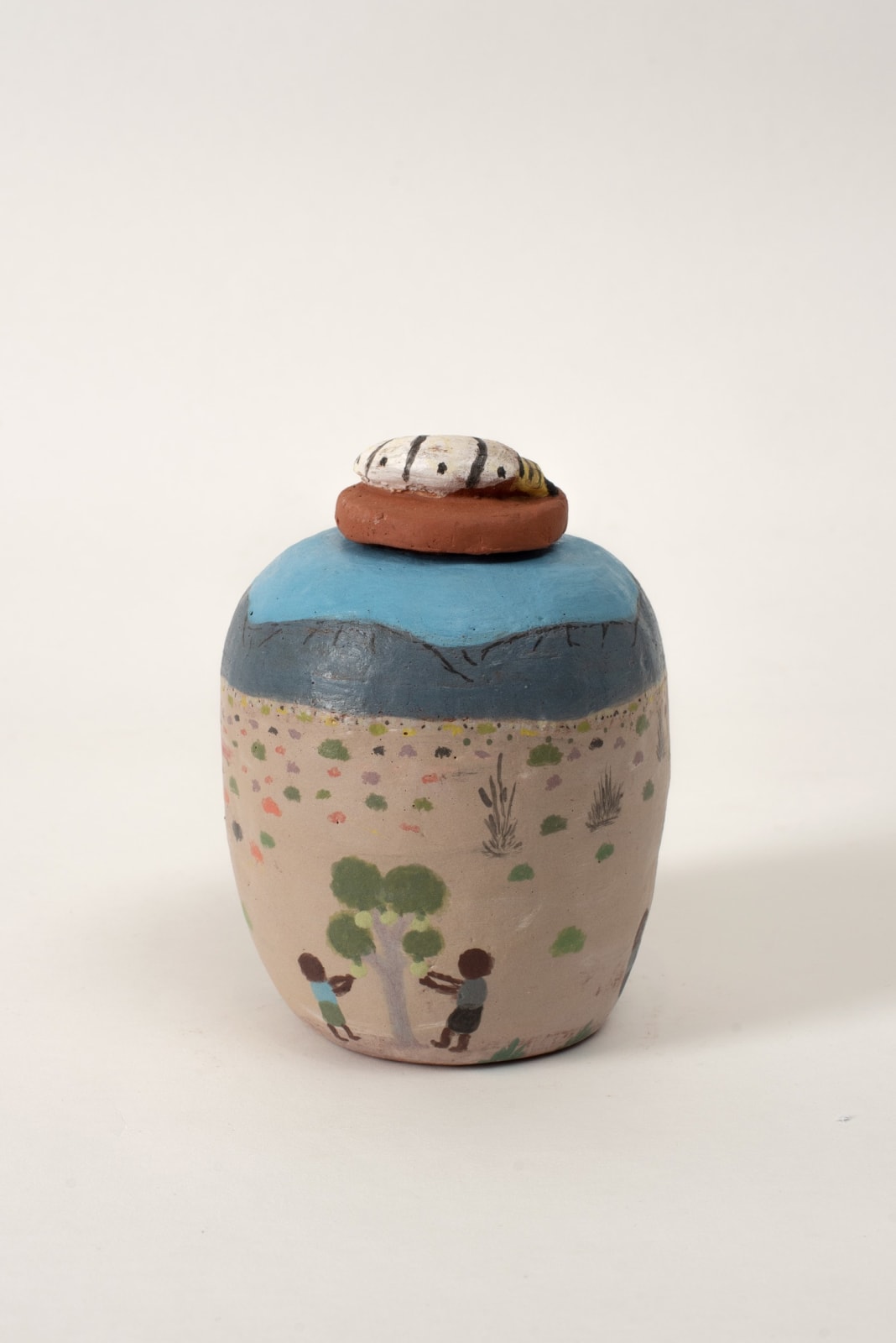 Dawn Ngala Wheeler, Tjaapa (Witchety Grub), 2024