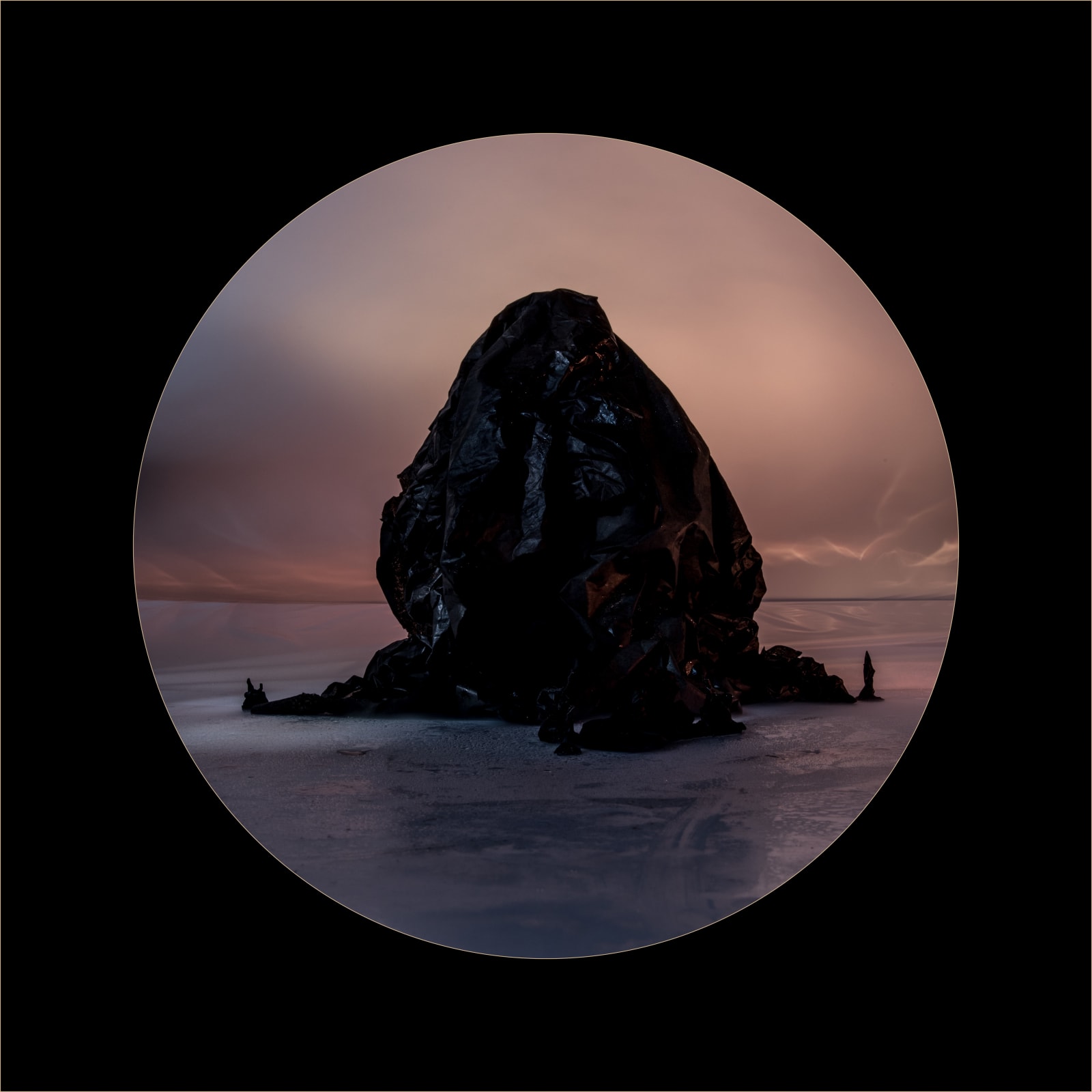 Rosie Hastie, No Man is an Island, 2018
