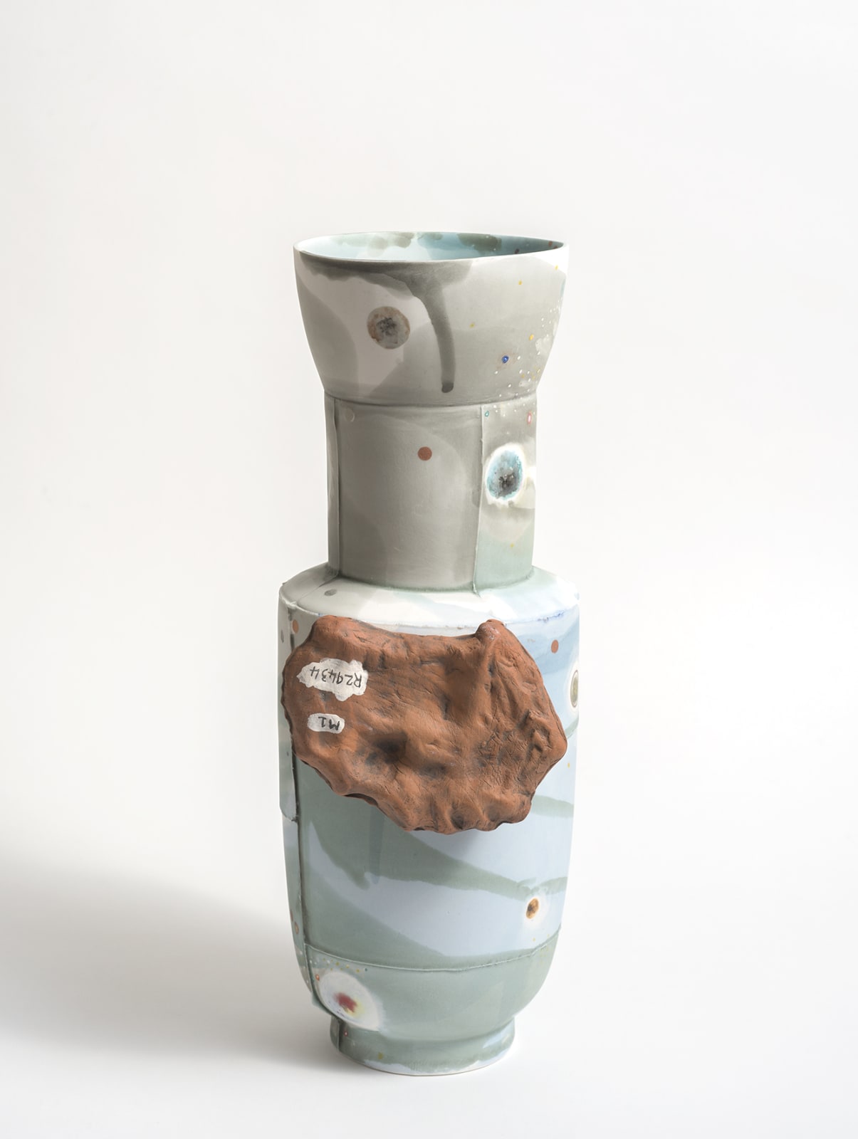 Patsy Hely, Re-enactment Vase: Wolfe Creek meteorite hurtling through space, 2019