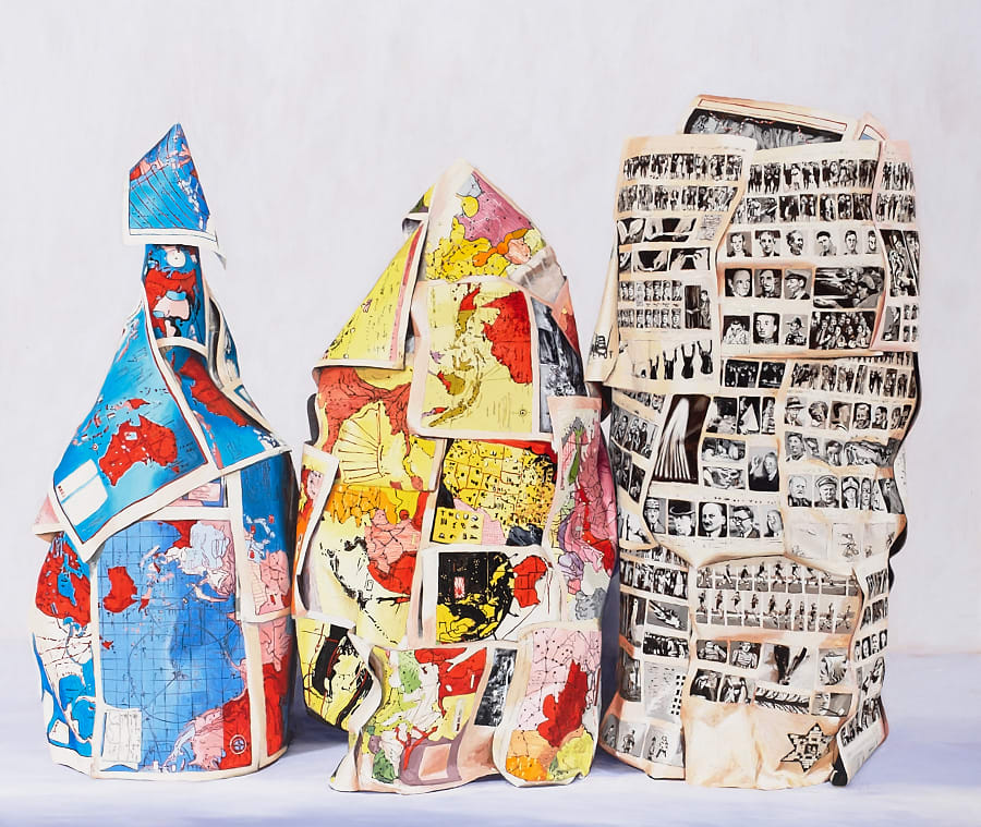 Amanda Davies, Argus History Painting II(The Argus War Maps and The Life of Melbourne Shown in Weekly Snapshots), 2015