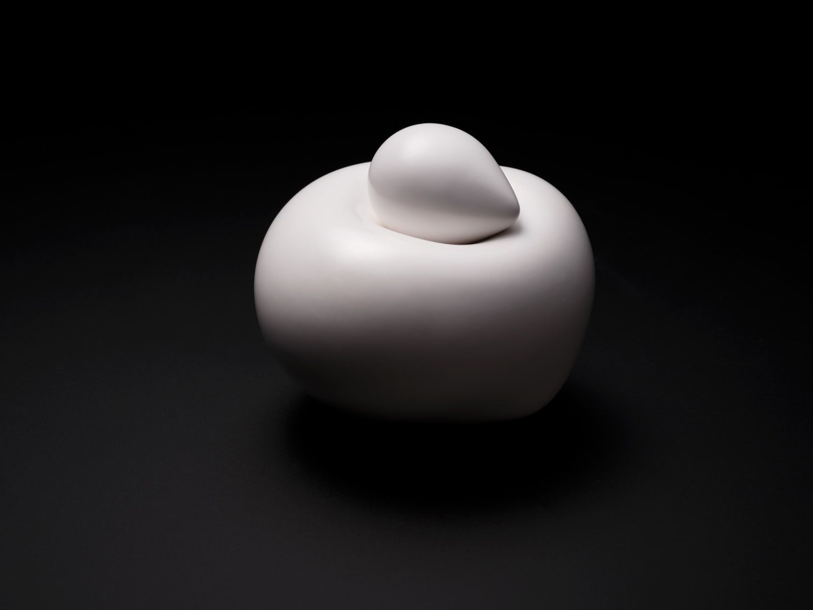 Belinda Winkler, Nestled #1, 2024