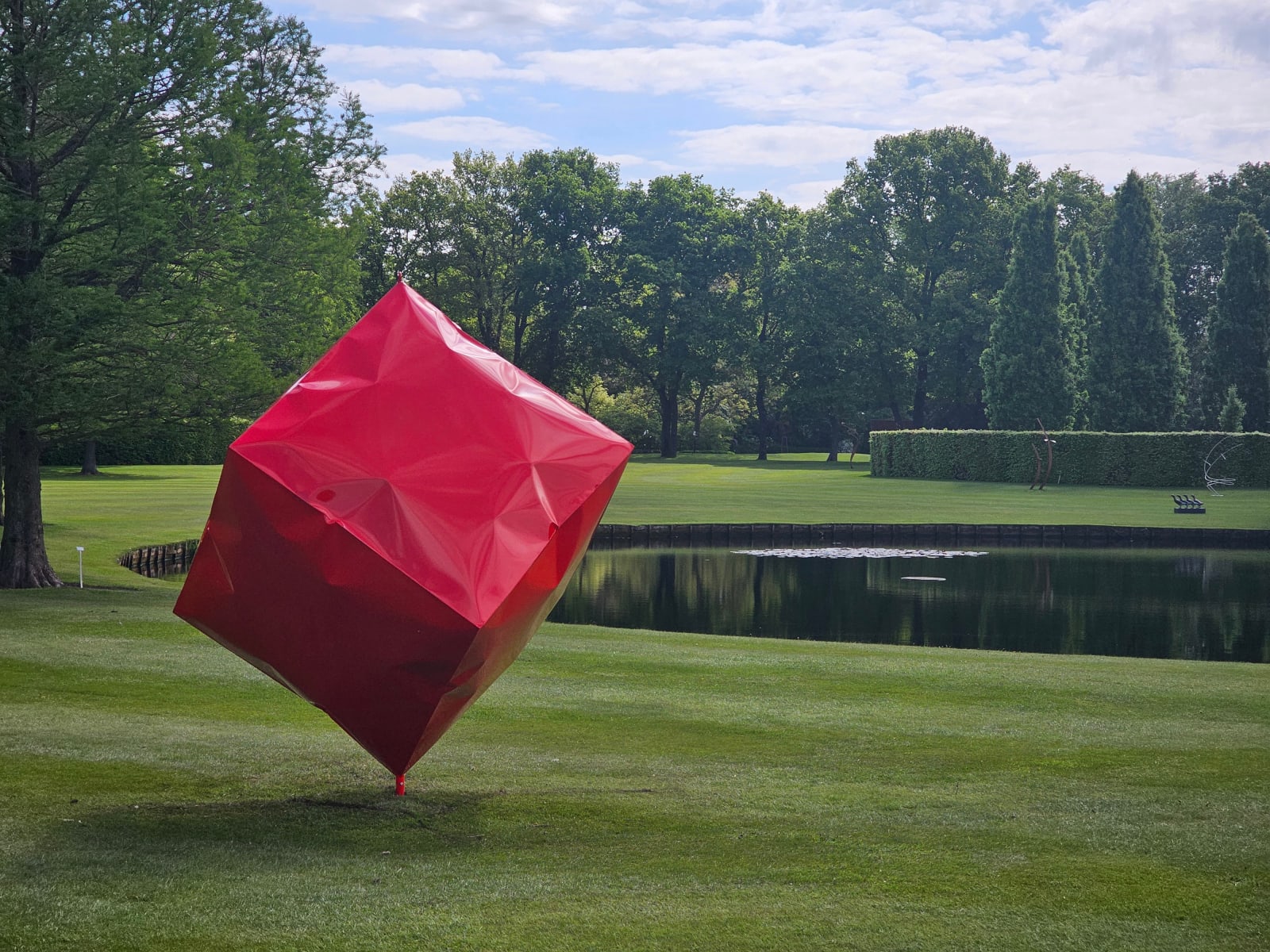 Matteo Marchetti, BIG RED FAT CUBE, 2025