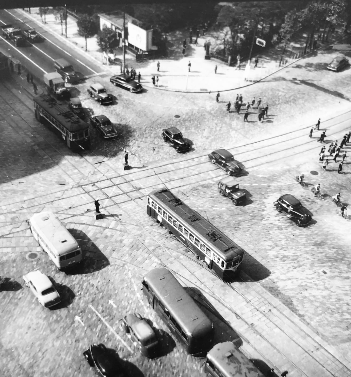 Werner Bischof, Strassenkreuzung in Tokio, Japan, 1951