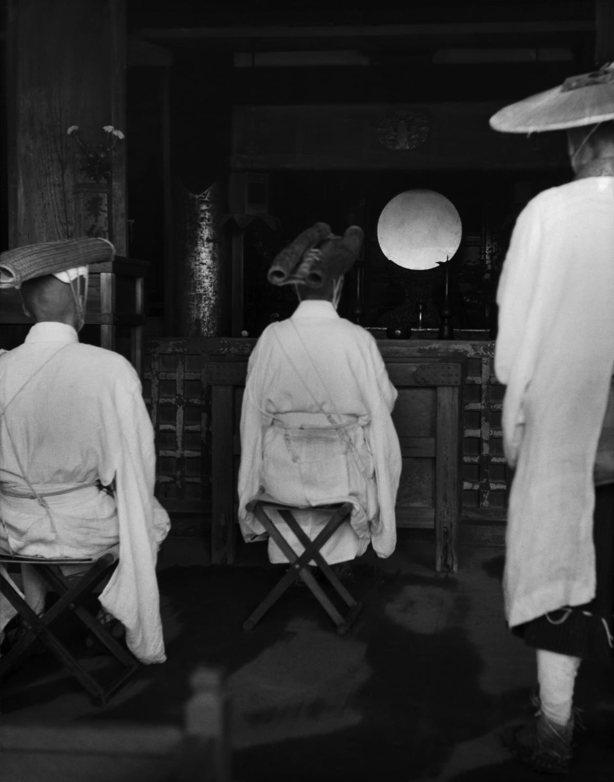 Werner Bischof, Buddhistische Pilger im Kyomizu Tempel, Kyoto, Japan, 1951