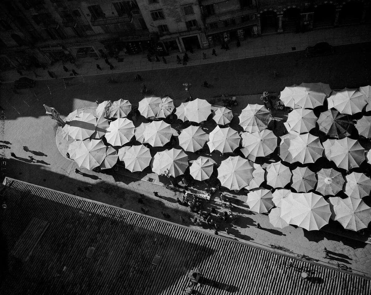 Werner Bischof, Market, Verona, Italy, 1950