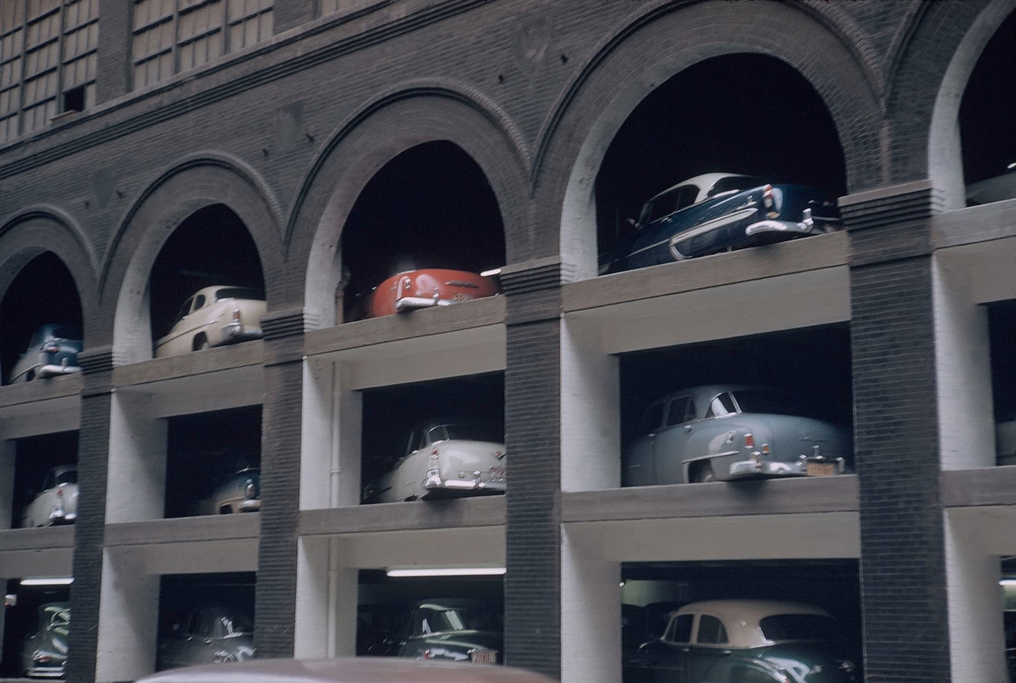 Werner Bischof, Parking, St. Louis, USA, 1953