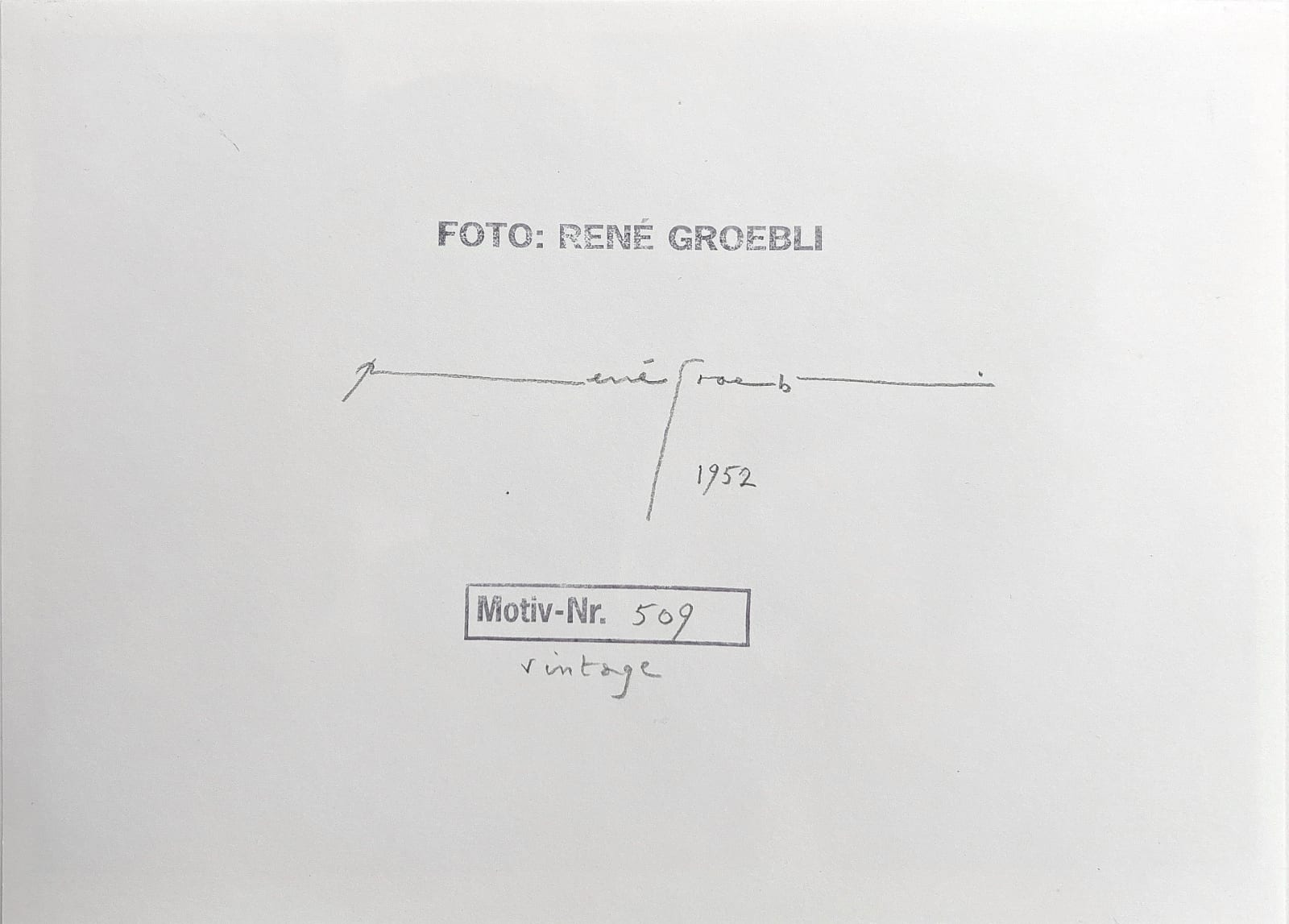 René Groebli, Makeup/Schminken (#509), Paris, Das Auge der Liebe, Vintage, 1952
