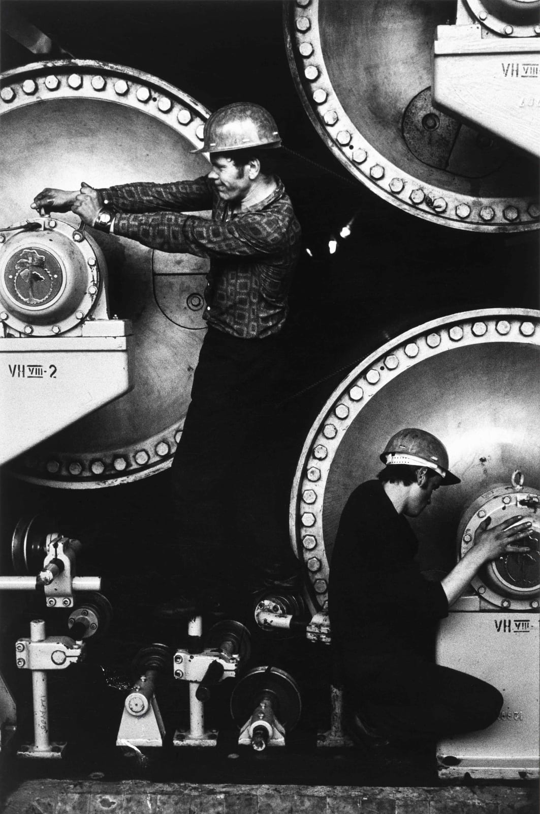 Louis Stettner, Paper Factory, USSR, 1975