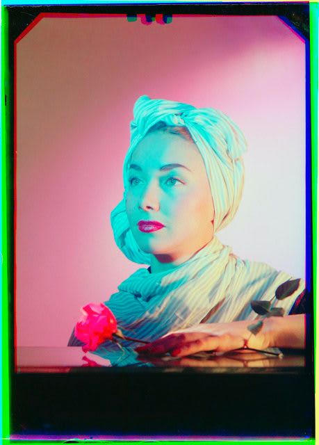 Werner Bischof, Model mit Rose, Zürich, Schweiz, 1939