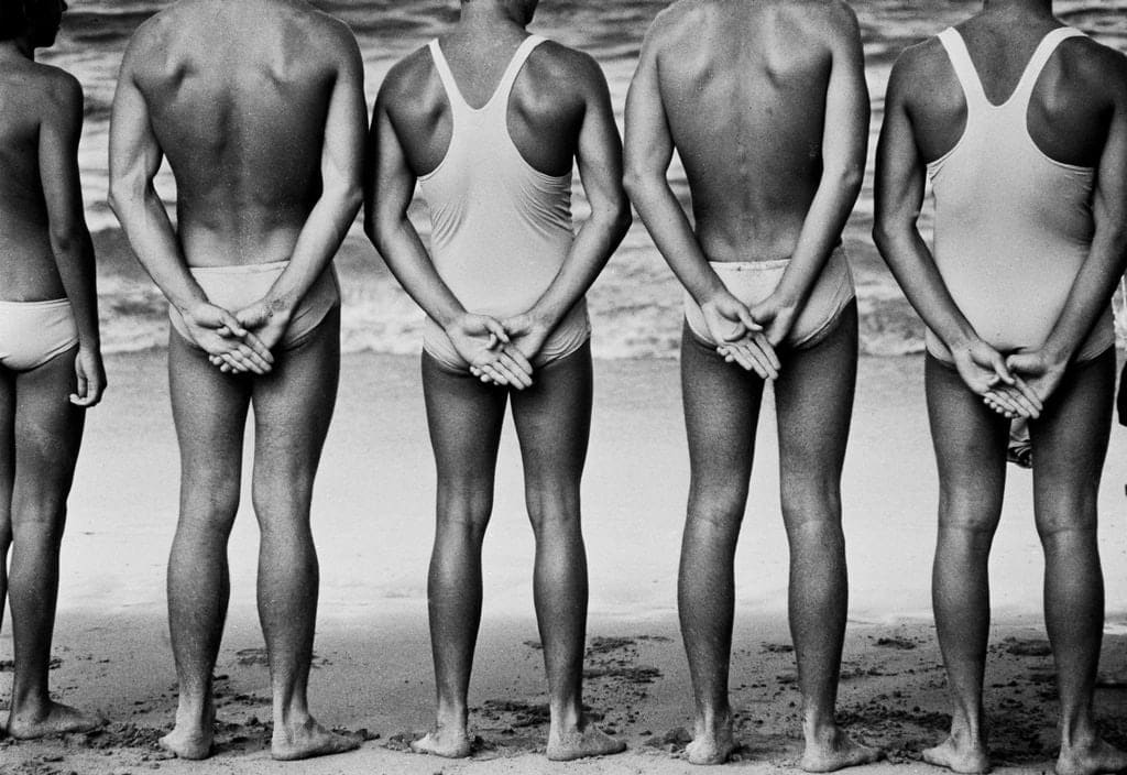 Thomas Hoepker, Life Guards, Sydney, 1971