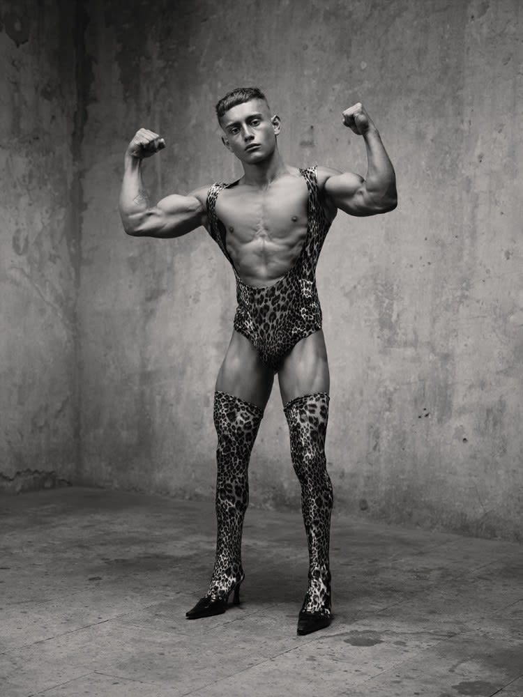 Pieter Henket, Fuerza, from the series Birds of Mexico, 2021