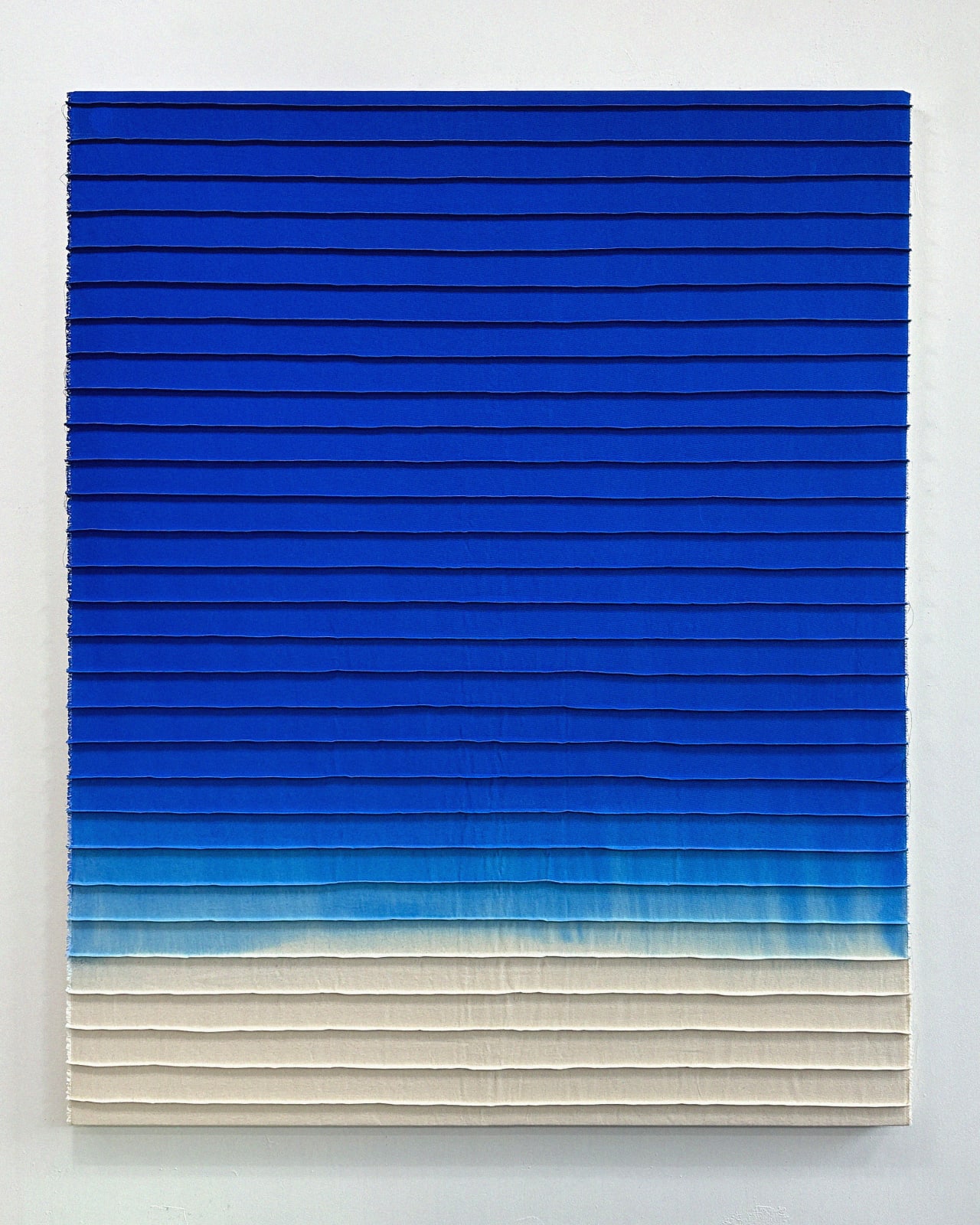 Yoo Hyun, Untitled (Blue), 2023