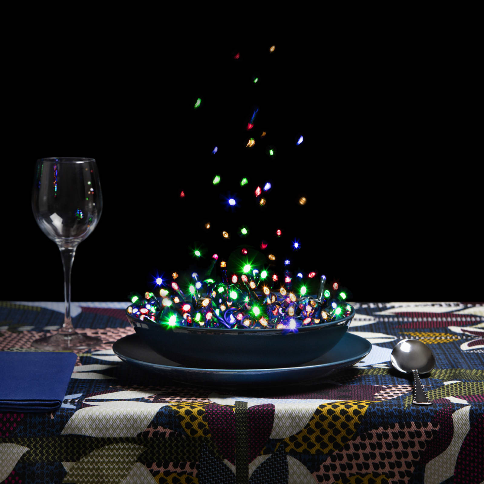 Miguel Vallinas, No. 9 (Christmas Lights)