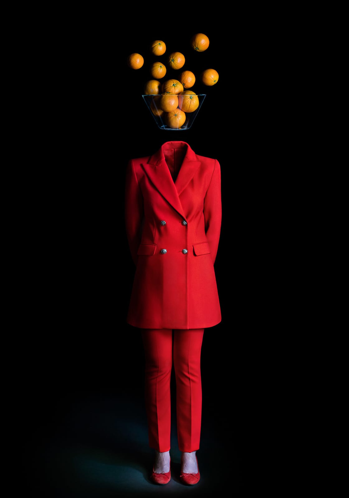 Miguel Vallinas, No. 49 (Ceci N ́est Pas un Bol de Fruits Avec des Oranges)