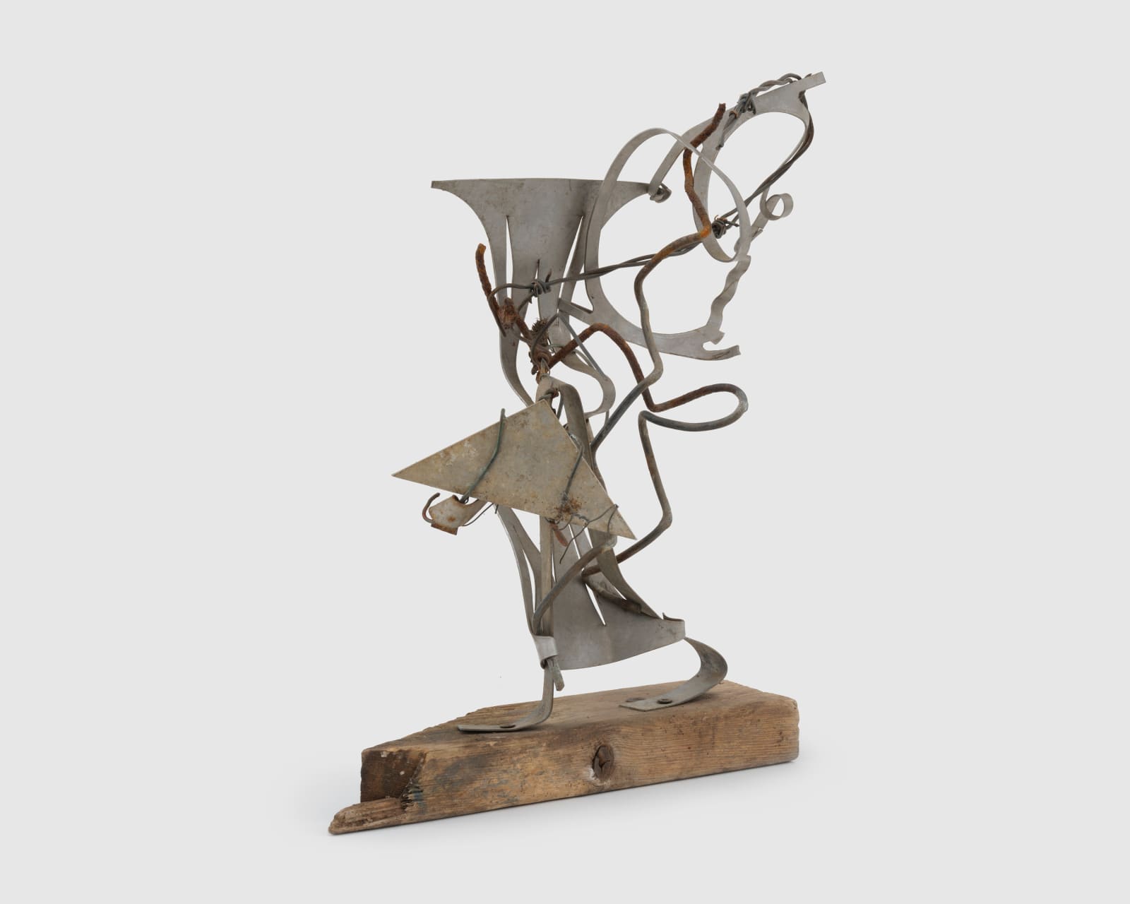Lonnie Holley, Chain Gang II (With the Ward), 2018