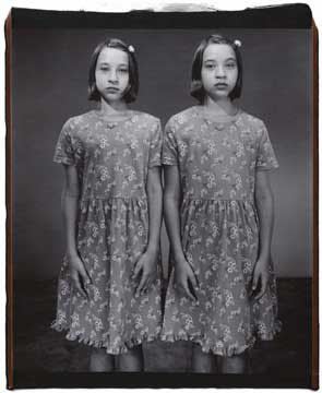 Mary Ellen Mark, Marie-Michele and Caroline Abrosia (from the Twins series), 2001