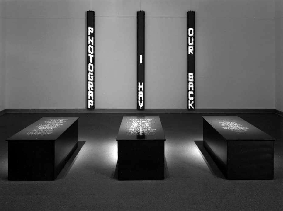 Jenny Holzer, LAMENTS, text: I want to live in a silver wrapper..., 1989