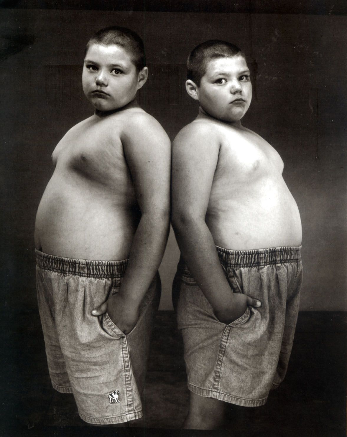 Mary Ellen Mark, Spencer and Skyler Szbkowski (from the Twins Series), 2001