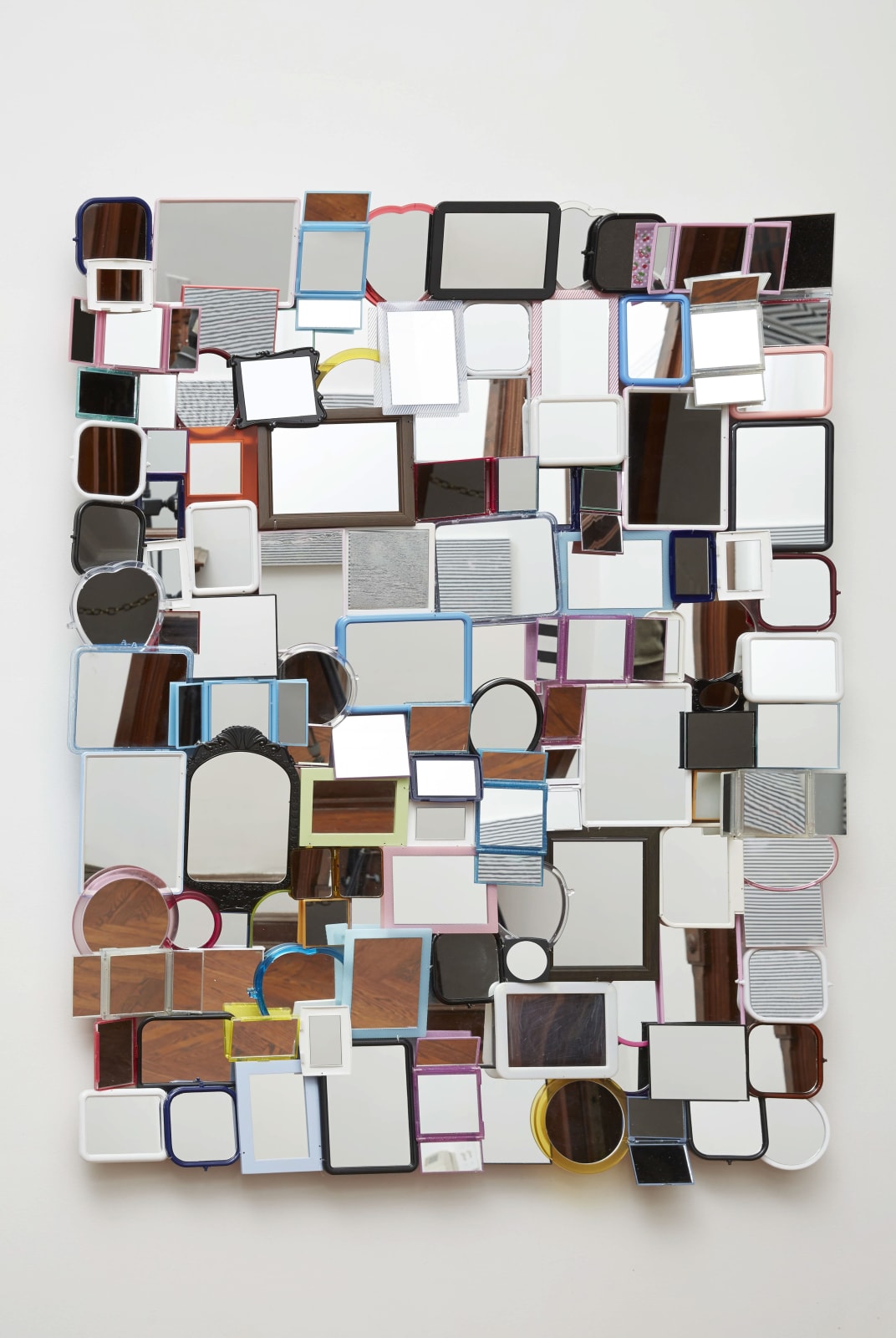 Yuichi Higashionna, Untitled (Mirror III), 2009