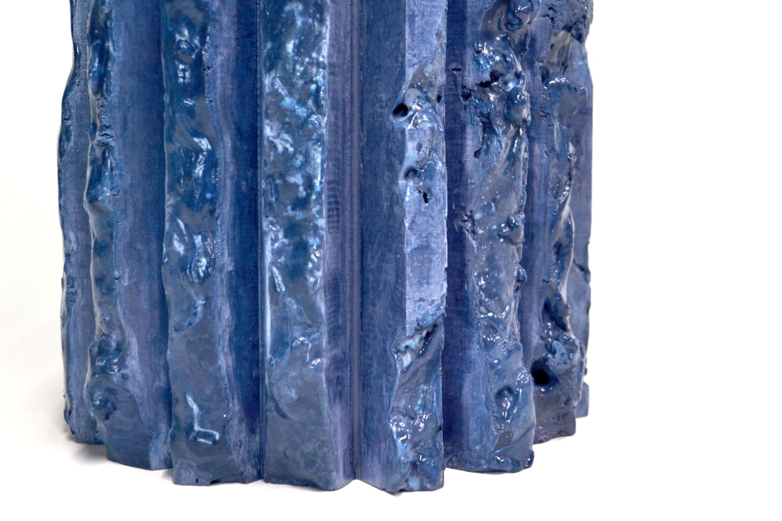 Lenny Stöpp, Cornice Vessel - Sturdy, Tall Deep Blue 16X