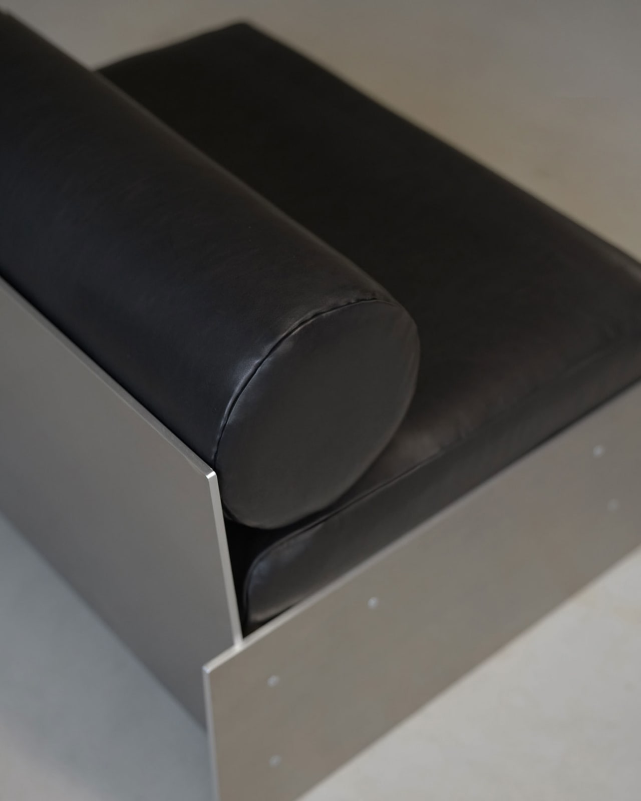 Jakub Kubica, Drone Modular Sofa Chair