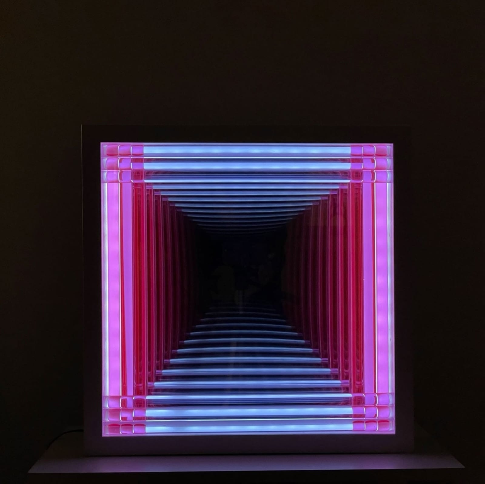 Studio Lampent, Apertur