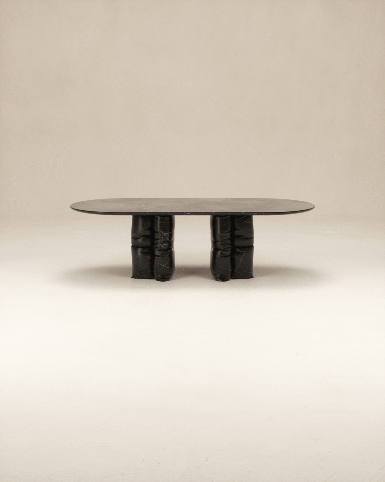 Stefano Giacomello, La Tavola Oval 250, 2023