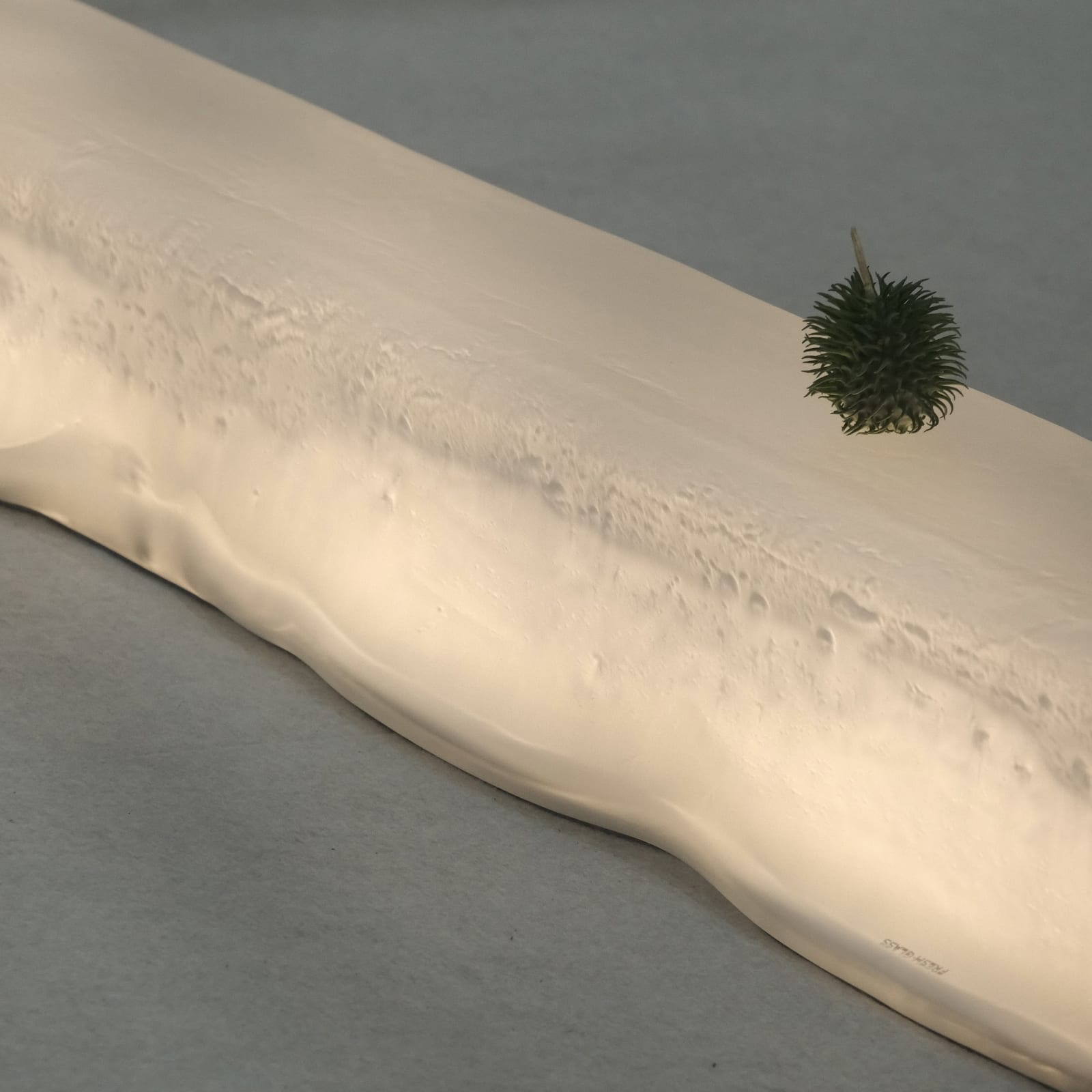 Fresh.Glass, SVETOVOI STOLB Tall, 2025