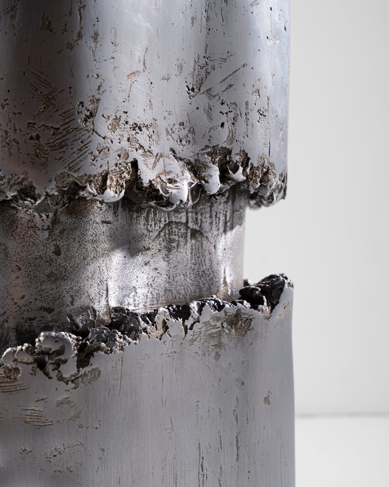 TIPSTUDIO, Stress Limit Side Table