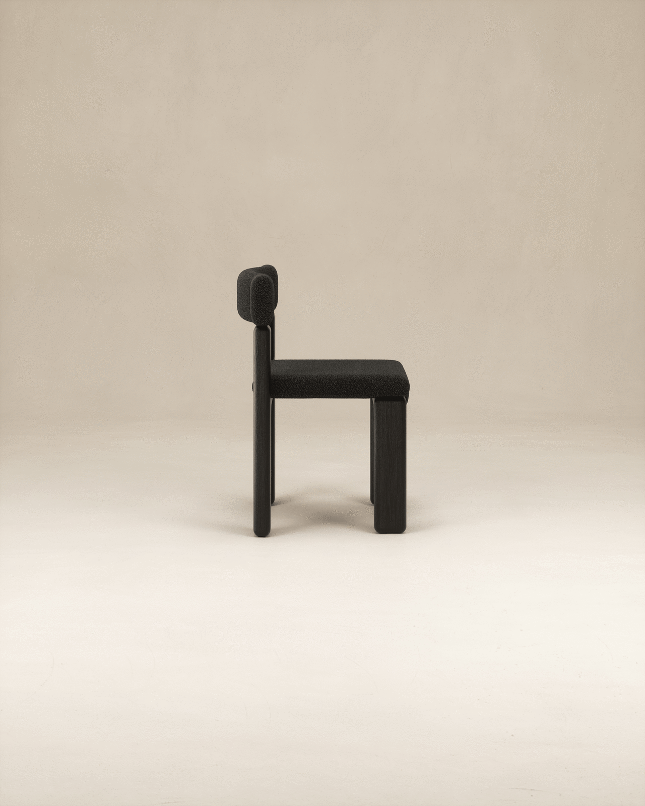 Stefano Giacomello, La Stolen Upholstered, 2023