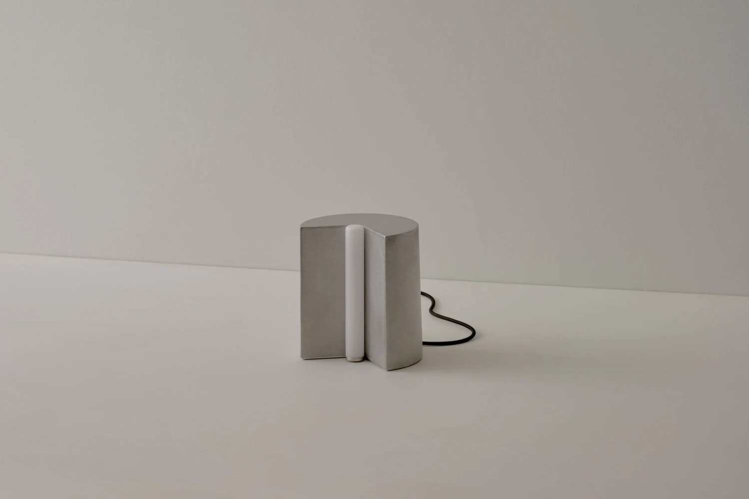 Volker Haug Studio, Tableton Aluminium Small